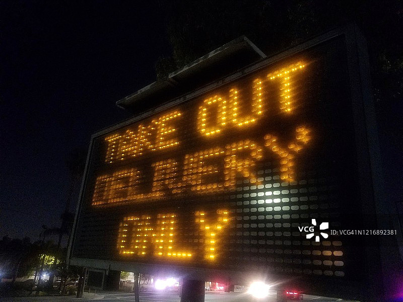 新冠病毒警告信息板图片素材