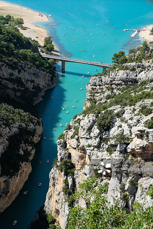 法国韦尔东峡谷明亮的蓝色美丽韦尔东河图片素材