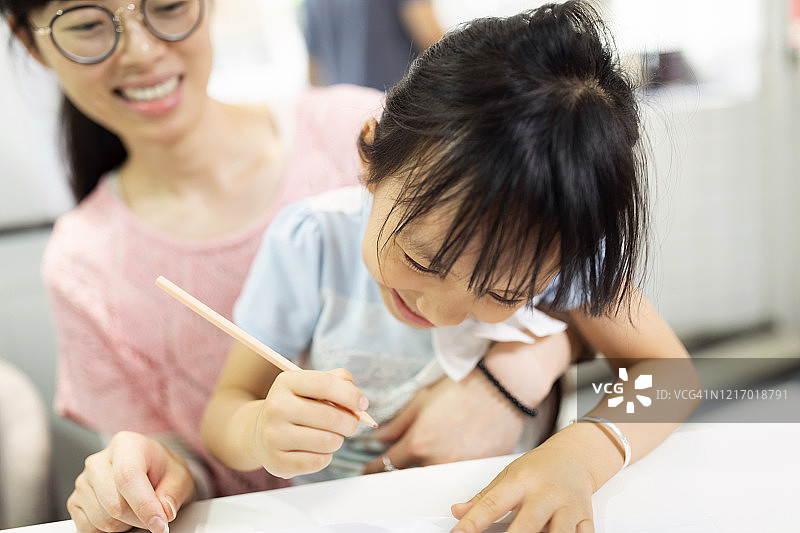 谁说学习不能有趣图片素材