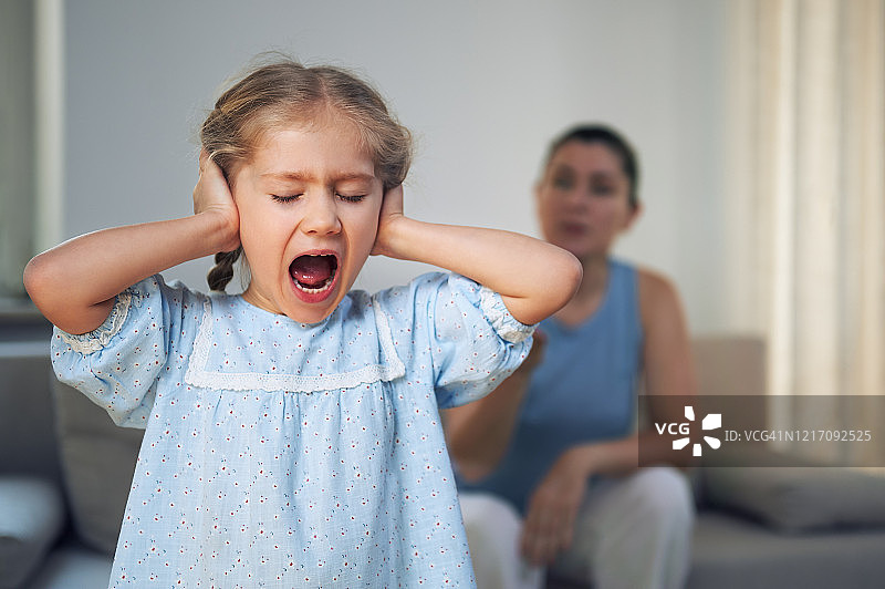 家庭矛盾：母女冲突图片素材