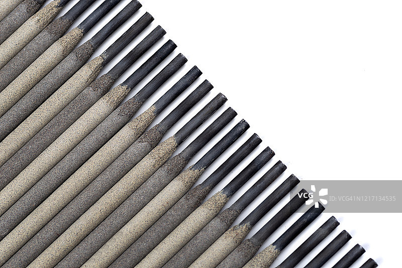 白色背景上的焊接电极特写图片素材