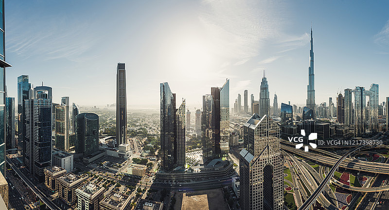 迪拜天际线全景图片素材