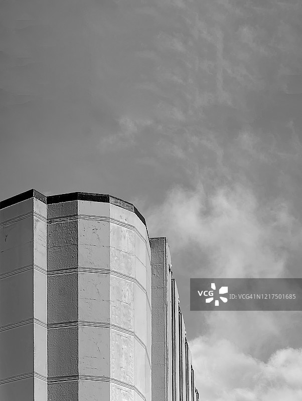 色调与塔图片素材