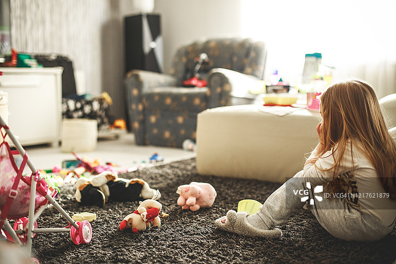 寻找更多隔离期间的消遣方式图片素材