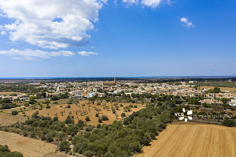 西班牙马略卡岛塞斯萨利内斯村庄鸟瞰图图片素材