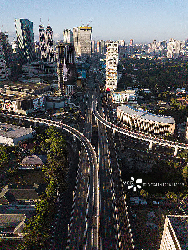马尼拉大都会加强社区隔离期间的景象图片素材