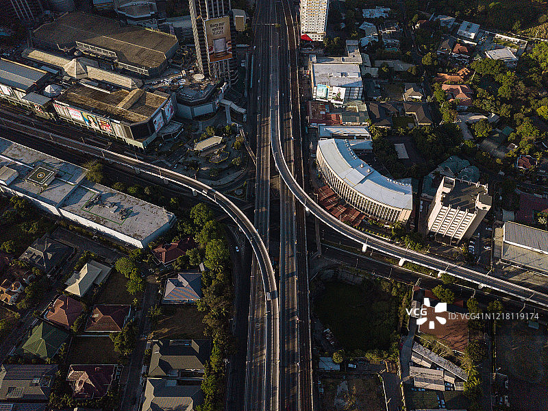 马尼拉大都会加强社区隔离期间的景象图片素材