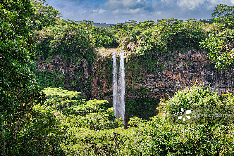 毛里求斯岛沙马雷尔瀑布图片素材