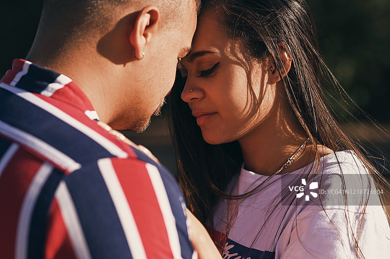 我想永远属于你图片素材