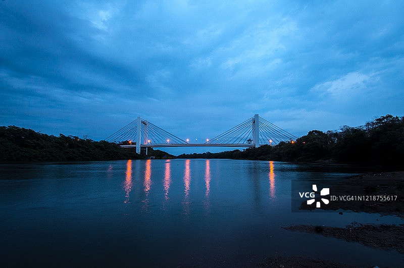 塞尔吉奥·莫塔大桥图片素材