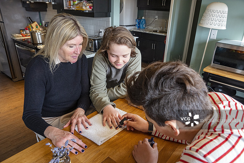 家庭美甲图片素材