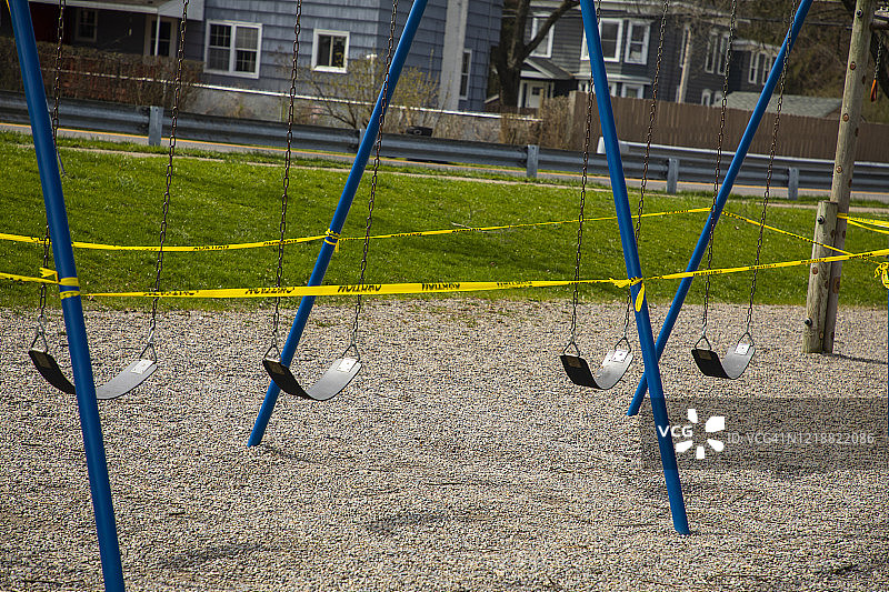 纽约州因新冠疫情而关闭的操场图片素材