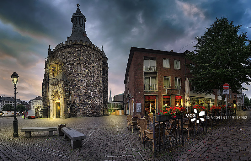 德国北莱茵-威斯特法伦州亚琛市的历史市政厅图片素材