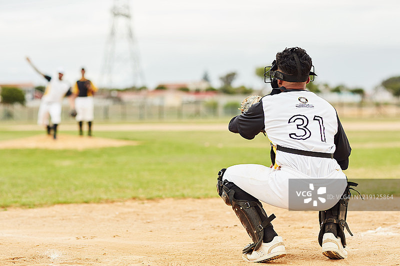 每天都要比昨天更努力图片素材