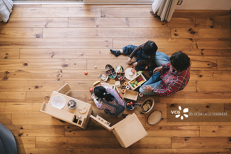 家庭玩耍图片素材