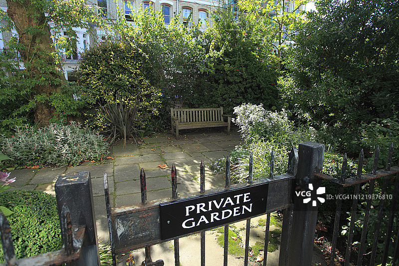 伦敦肯辛顿花园图片素材