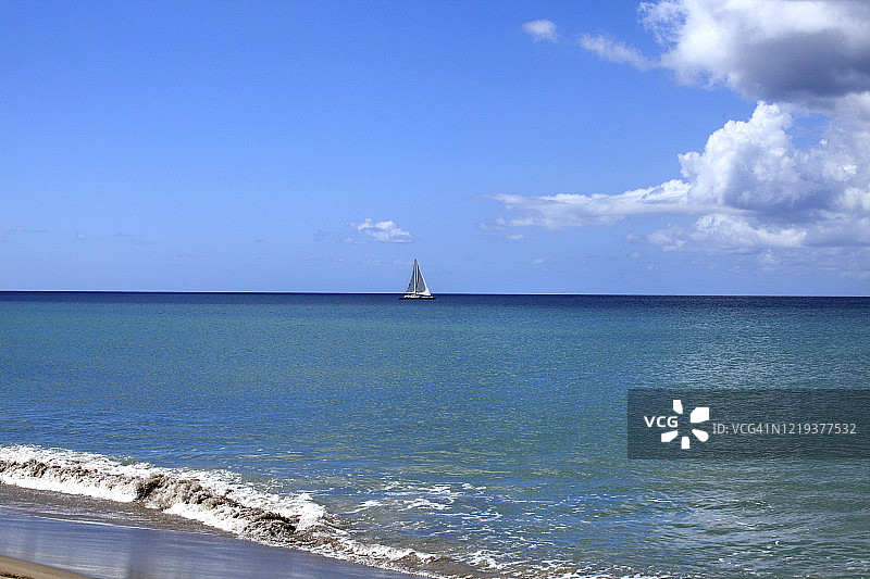 加勒比海的天空和大海图片素材