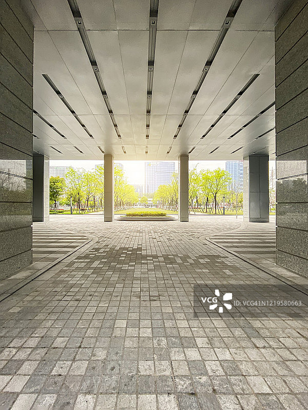 商业区办公楼局部图片素材