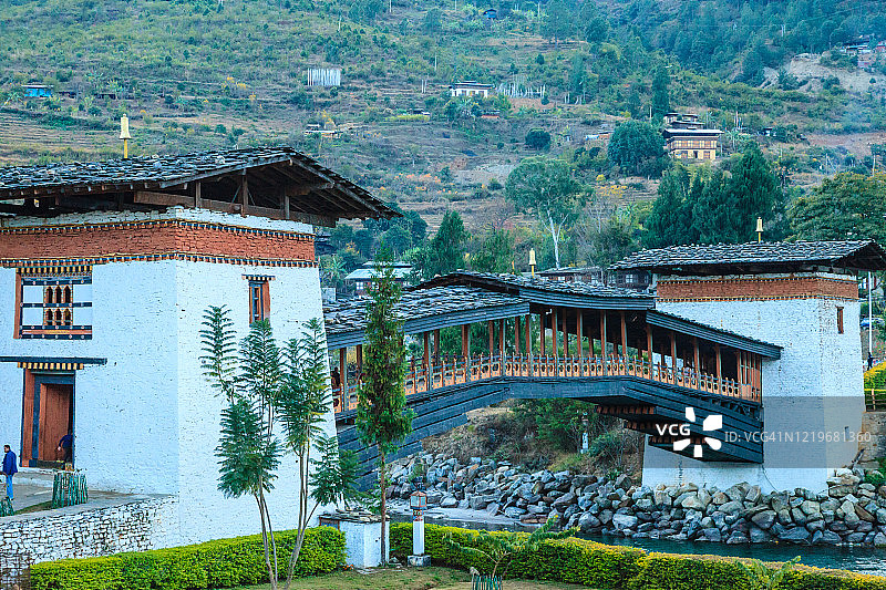 不丹普纳卡宗的木桥图片素材