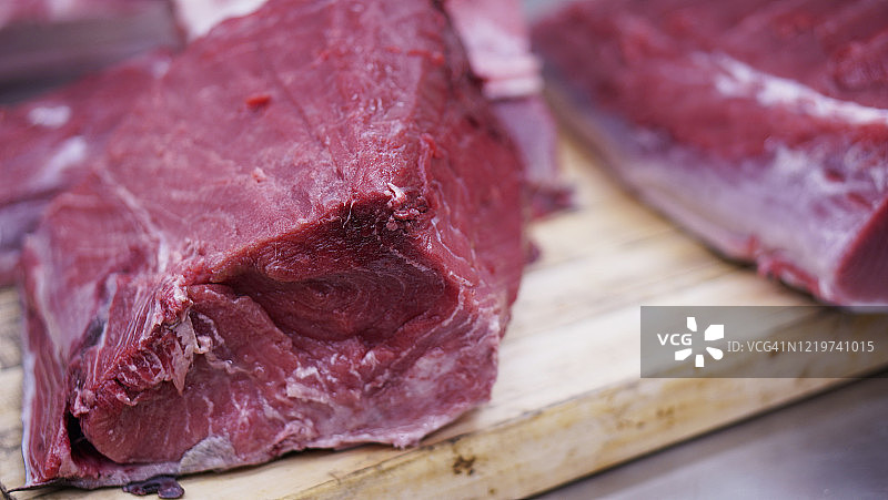 大块金枪鱼肉图片素材