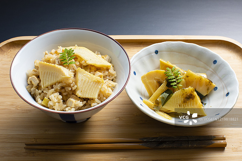 日式家常菜：竹笋饭图片素材