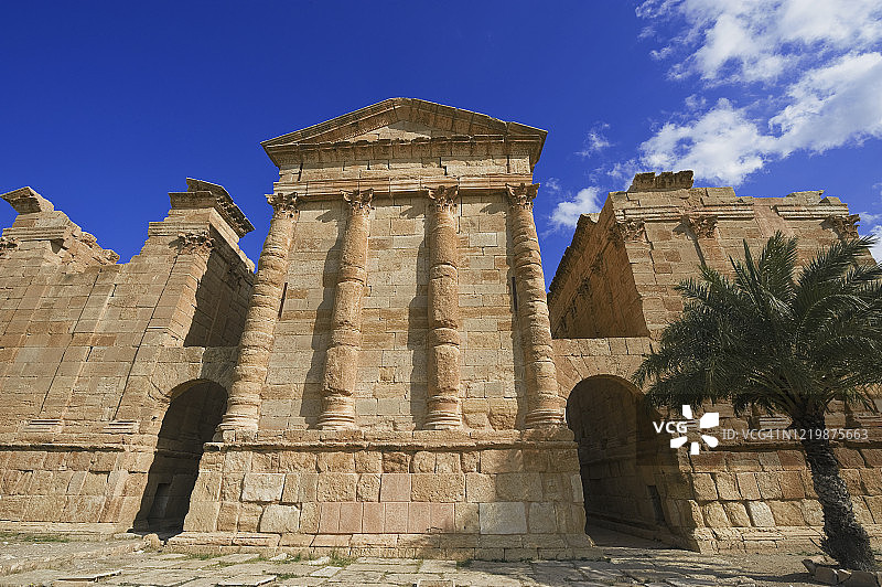 突尼斯斯贝特拉的古代苏费图拉图片素材