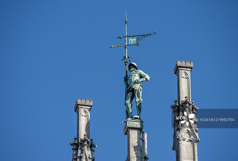 慕尼黑新市政厅屋顶特写，德国玛丽亚广场图片素材