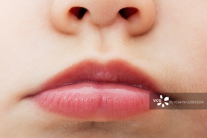 男婴嘴部特写图片素材