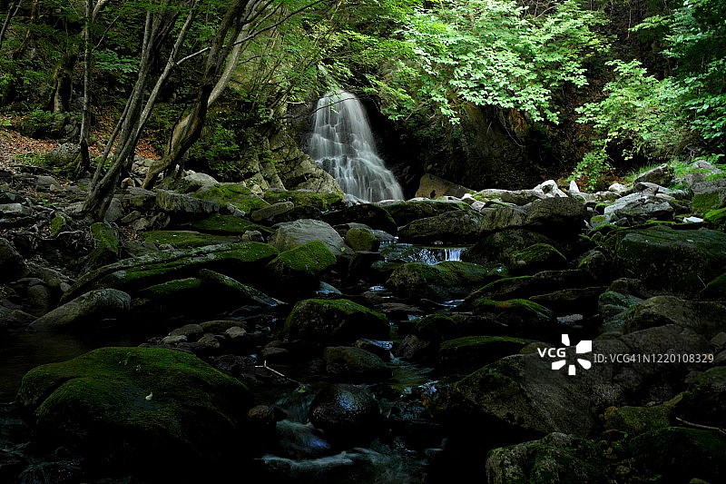 韩国居昌郡瓦尔城山谷风光图片素材