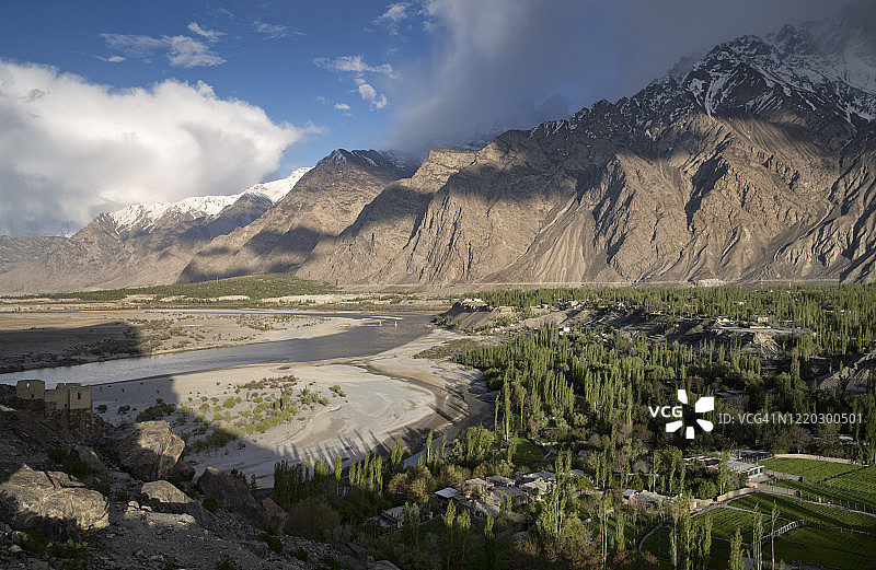 从上方俯瞰斯卡杜图片素材