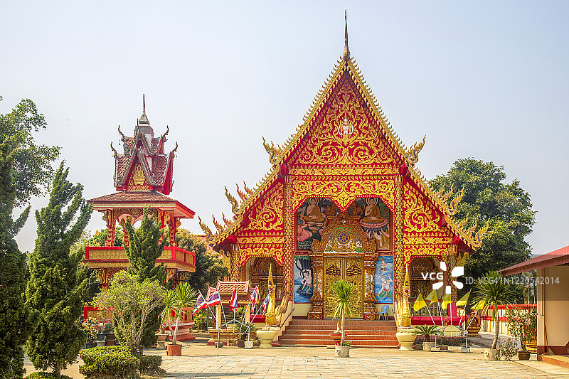 清莱地区的“Wat Rat Charoen”寺庙（泰国）图片素材