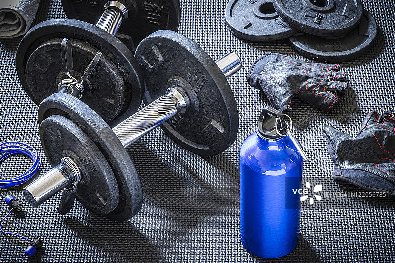 健身房饮用水图片素材