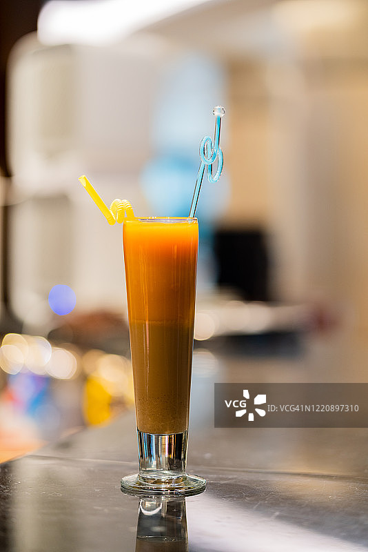 咖啡和果汁混合饮品图片素材