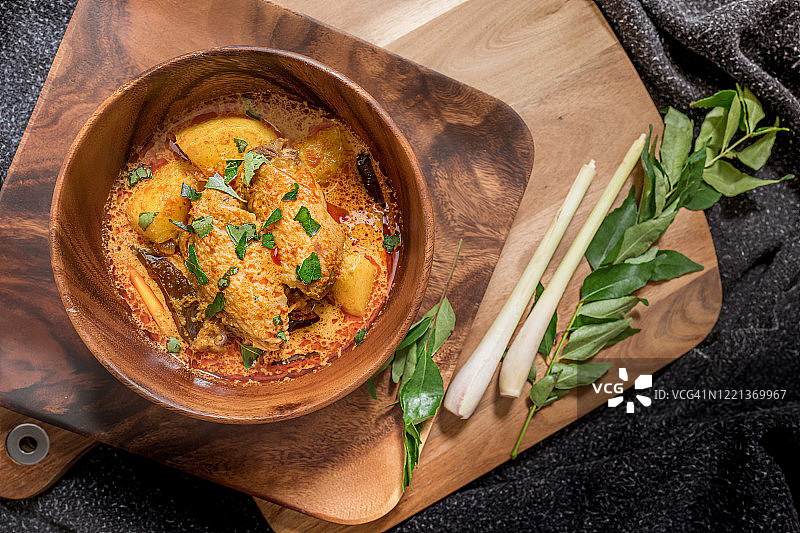 一碗咖喱鸡 - 扁平风格图片素材