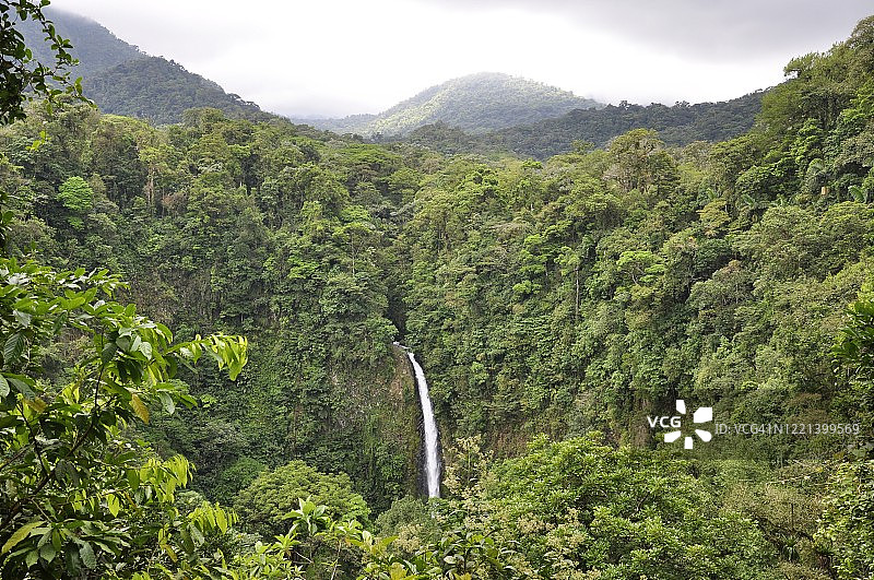 拉 Fortuna 瀑布图片素材