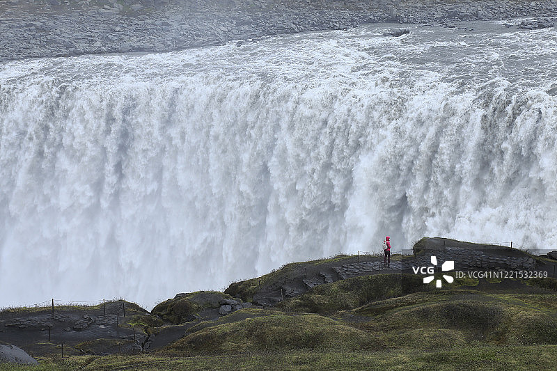 黛提瀑布图片素材