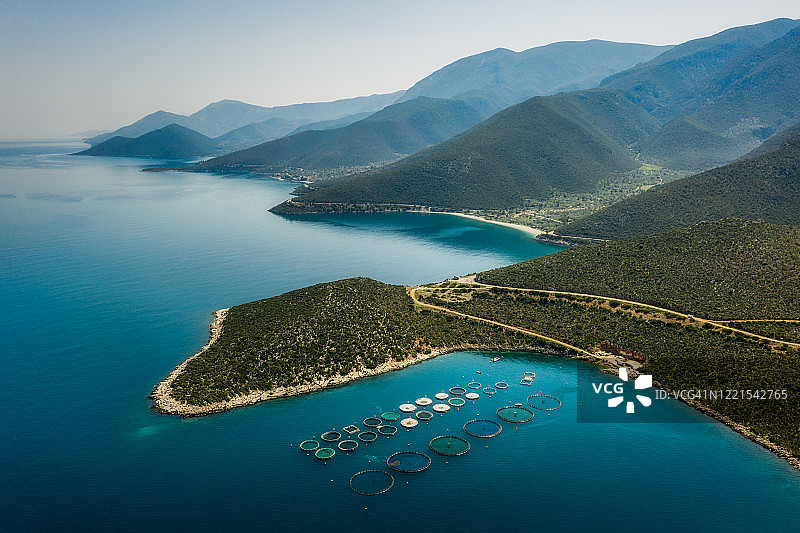 拉科尼亚城堡的养鱼场图片素材