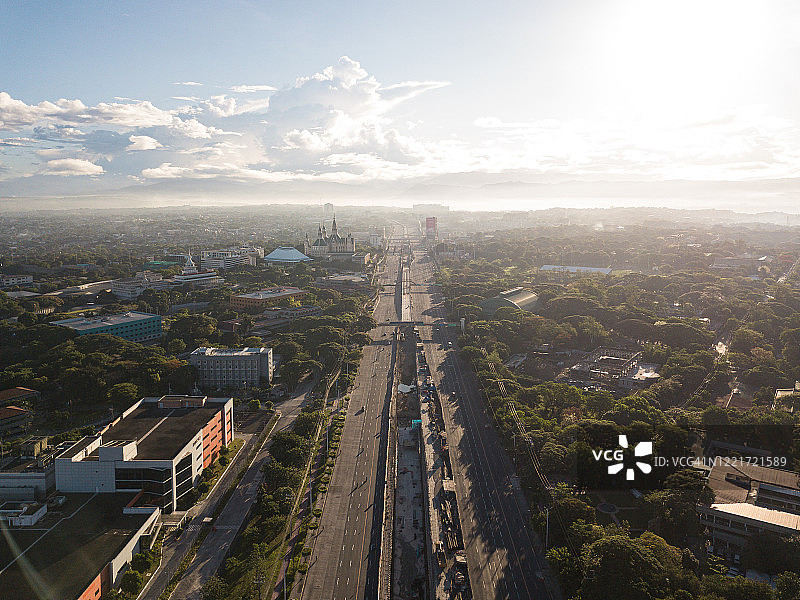 马尼拉大都会加强社区隔离期间的景象图片素材