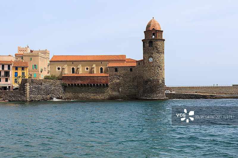 科利尤尔 - 法国南部的著名历史村庄（法国 vermeille 海岸）图片素材