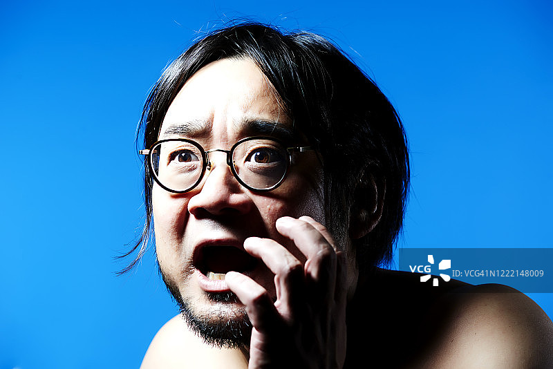 惊讶的表情图片素材