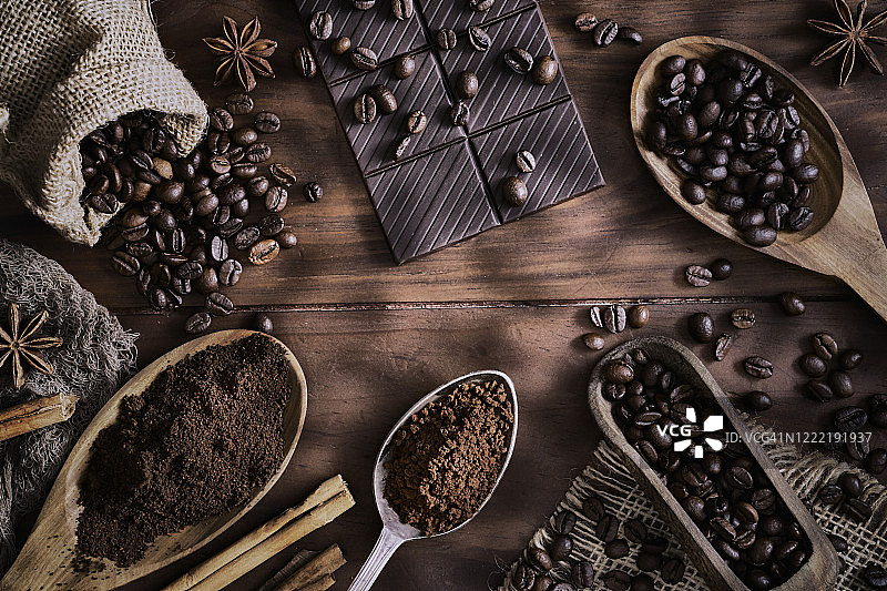 咖啡豆和巧克力背景图片素材