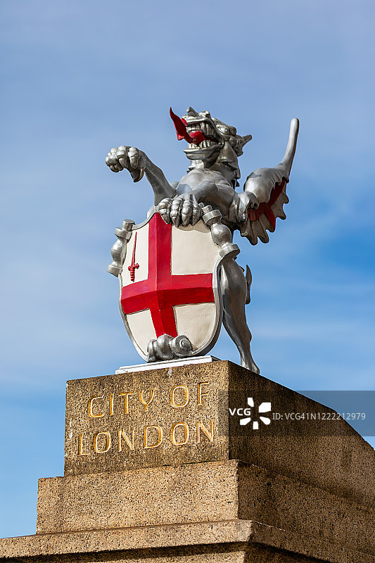 黑衣修士龙图片素材