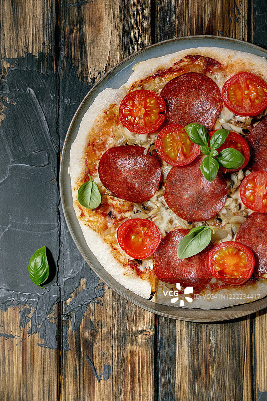 自制那不勒斯披萨图片素材