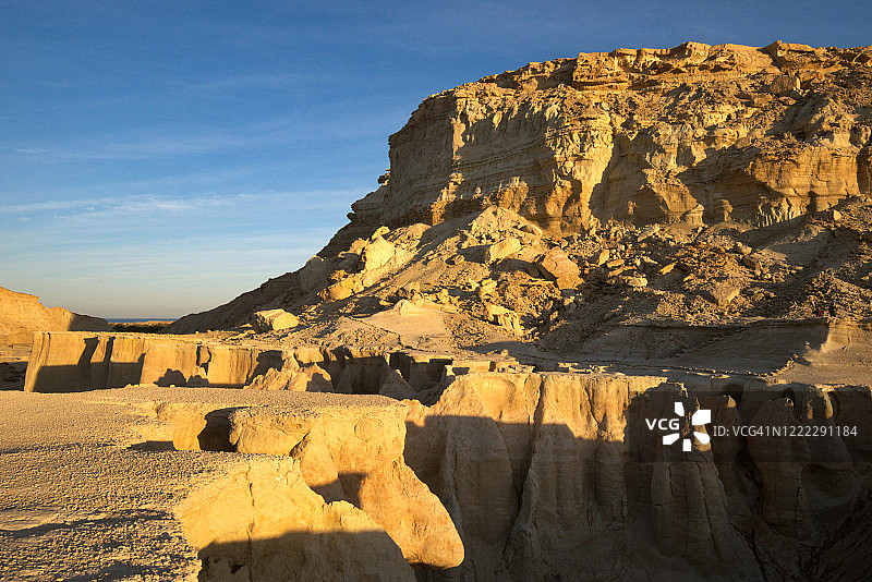 美丽的格什姆岛星谷峡谷日落图片素材