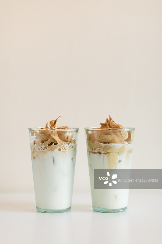 奶油搅拌咖啡图片素材