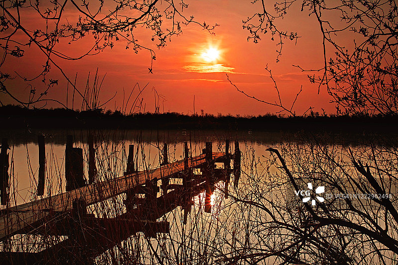 日落码头图片素材