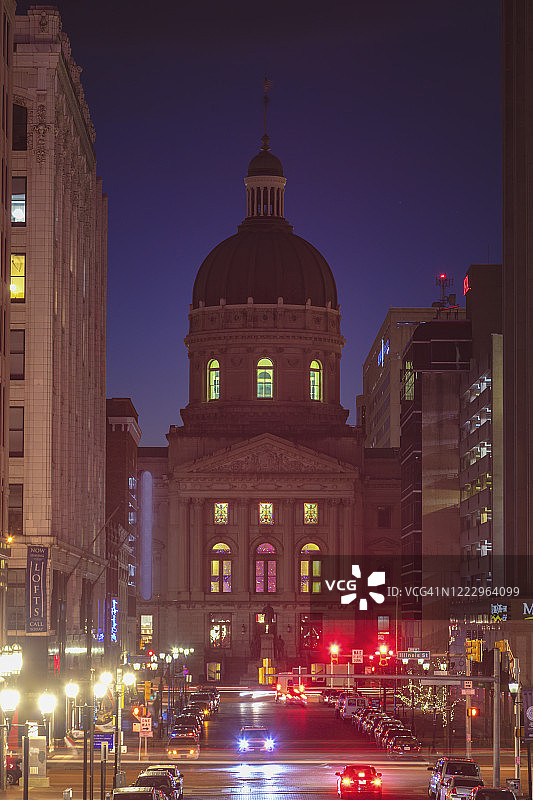 美国印第安纳波利斯州议会大厦夜景图片素材