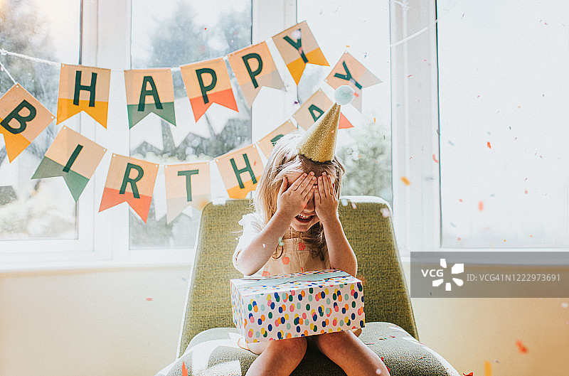 生日女孩图片素材