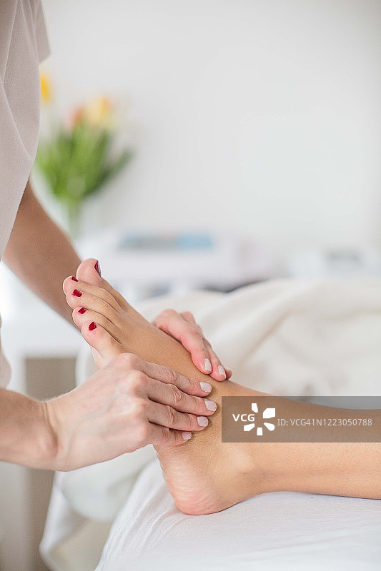 足部按摩图片素材