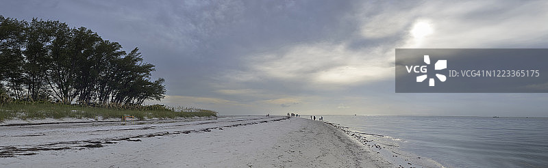 佛罗里达州霍姆斯海滩全景图片素材